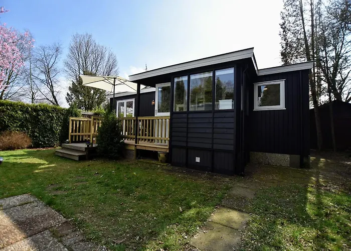 With Balcony In Veluwe Chalet
