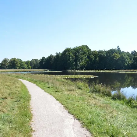Chalet With Balcony In Veluwe Garderen