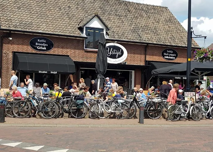 With Balcony In Veluwe *